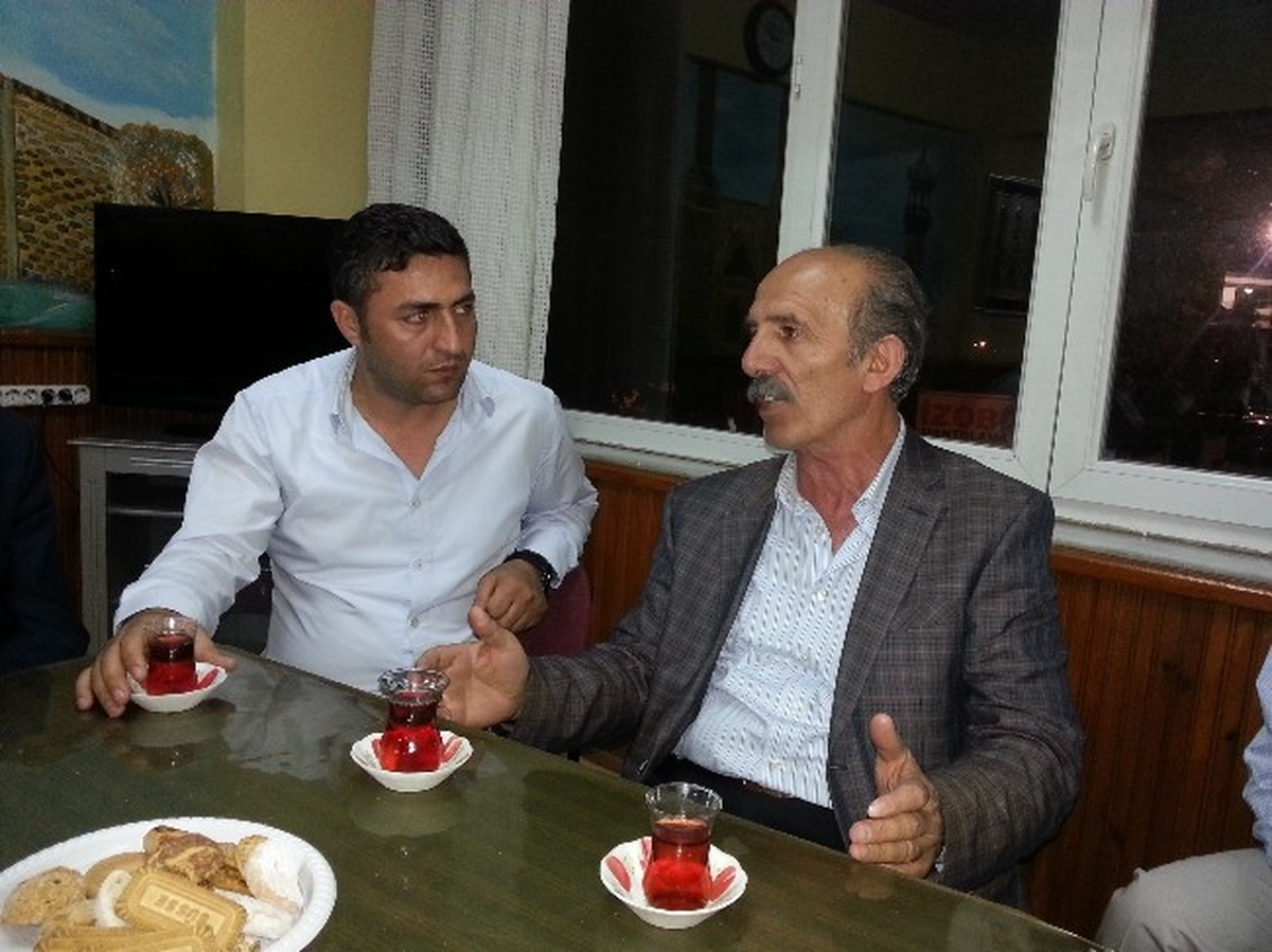 Arifiye Erzurumlular Derneği Yeni Başkanı\'na İlk Ziyaret, Sakarya Erzurumlular Derneğinden