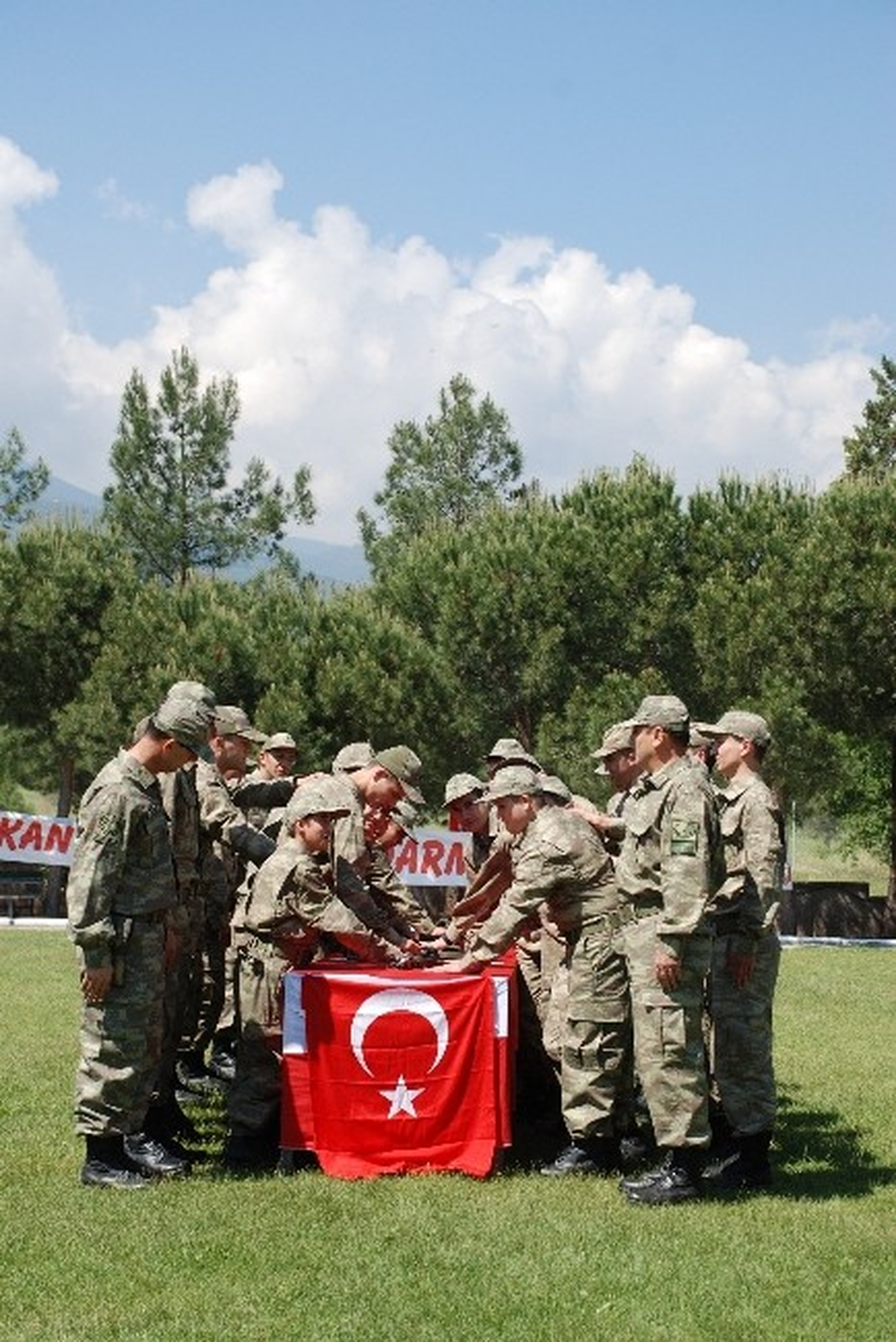 Denizli\'de 66 Engelli Temsili Askerlik Yaptı