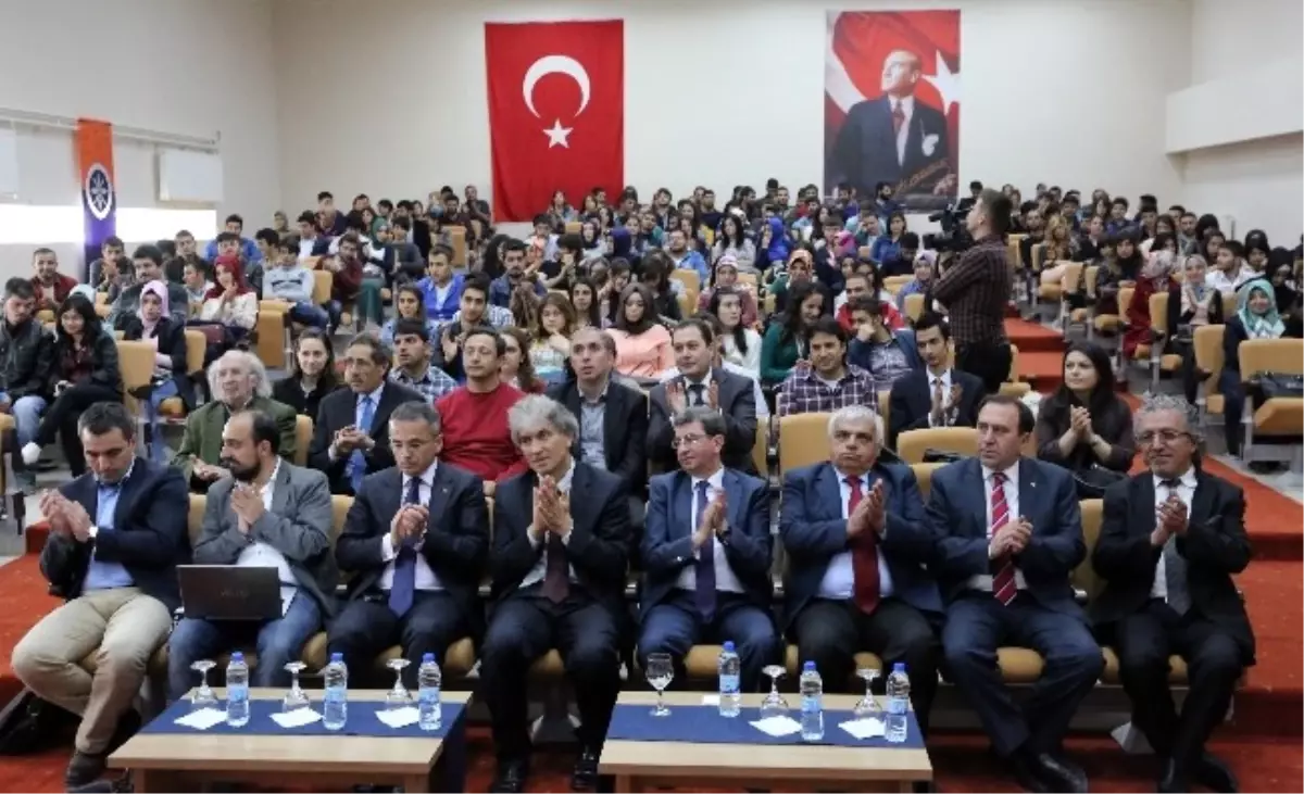 İşadamı Davut Doğan\'dan ARÜ\'de "Girişimcilik" Dersi