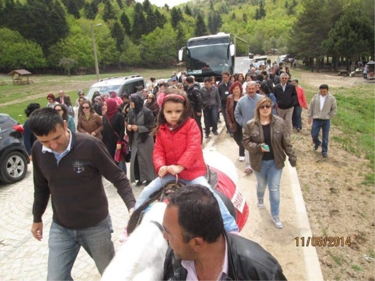 Kulu Yardımlaşma Derneği Bolu\'ya Gezi Düzenledi