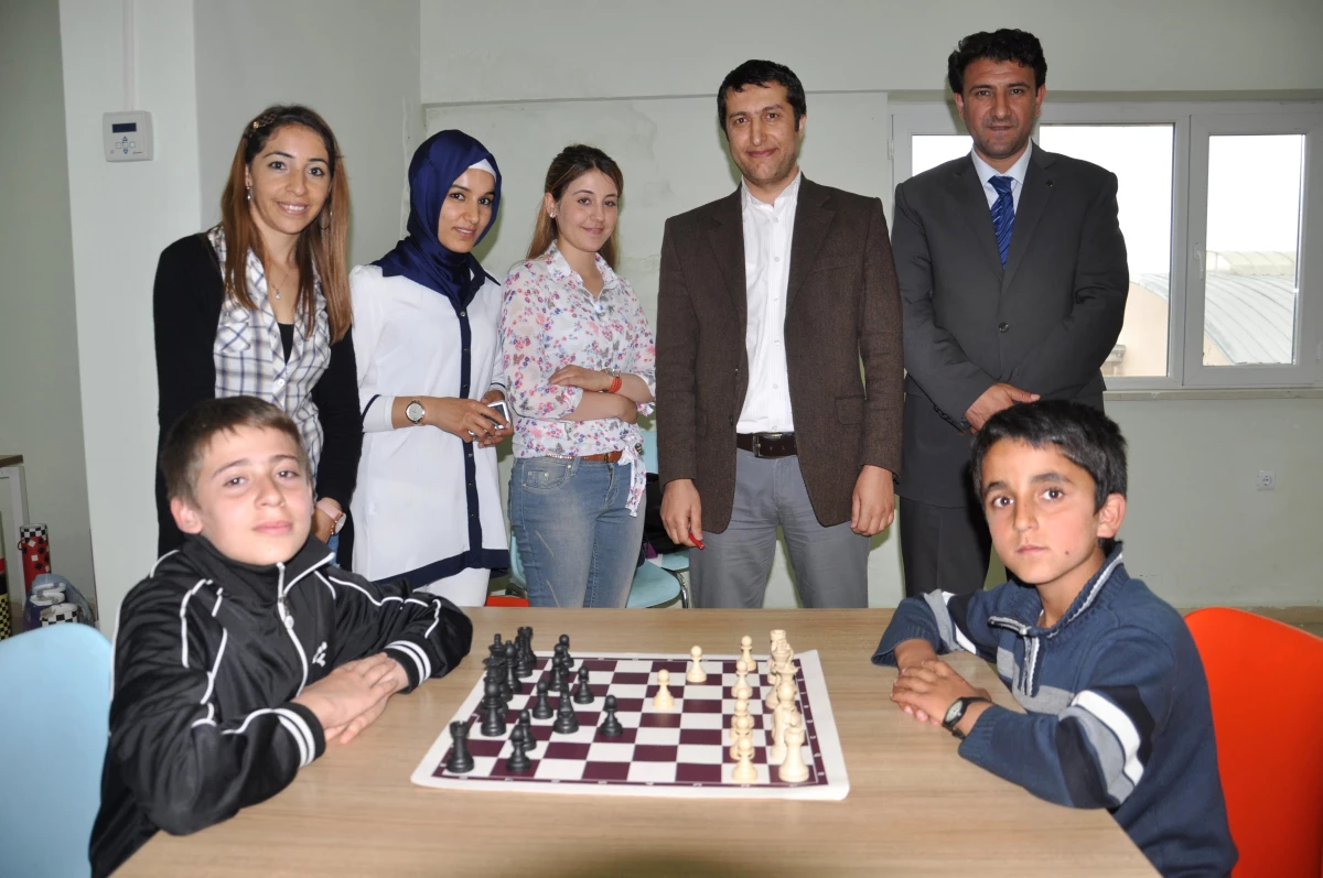 Muş\'ta Satranç Turnuvası Düzenlendi