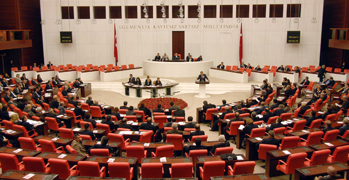 Yeni Yargı Paketi TBMM\'ye Sunuldu