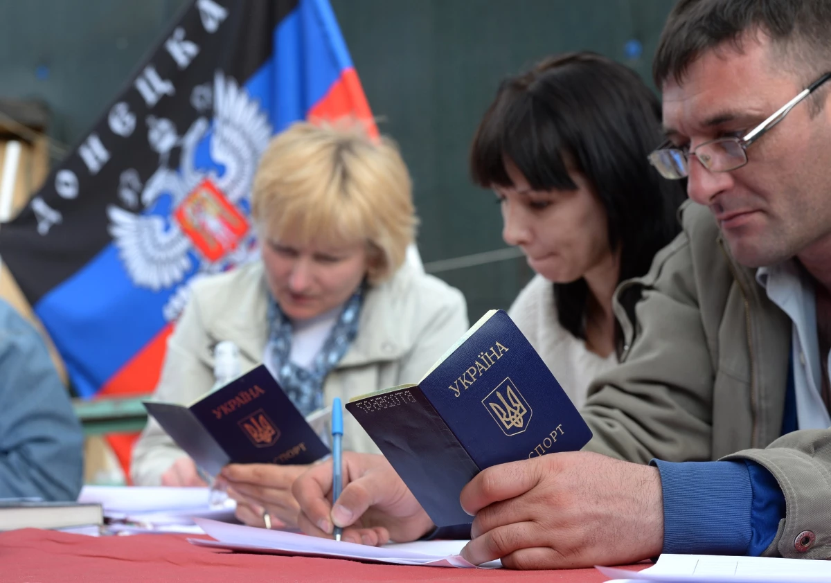 Bağımsızlıklarını İlan Eden Donetsk ve Luhansk Birleşmek İstediklerini Bildirdiler