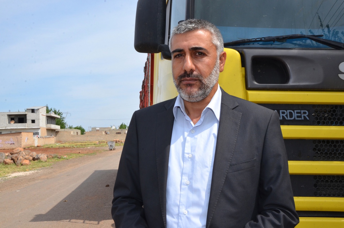 Tır\'ın Dorsesine Yuva Yapan Güvercinin Yavruları Çıktı