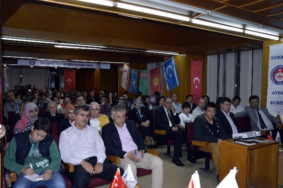 Aydın\'da "Orta Asya ve Türklük" Konferansı ve İmza Günü