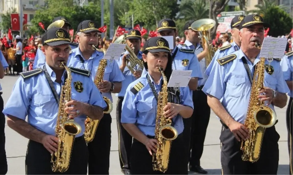 Belediye Bandosunda "Kadın Nefesi"