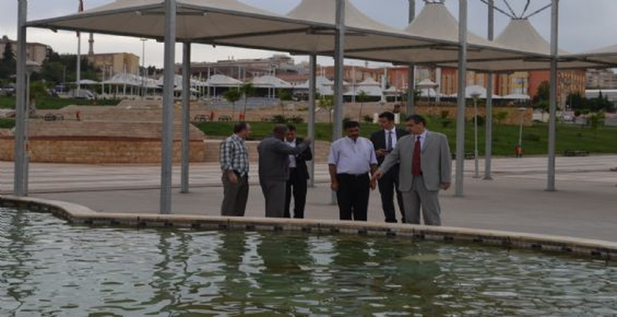 Büyükşehir Belediye Başkanı Güvenç, Parklarda İncelemelerde Bulundu ve Enafı Ziyaret Etti