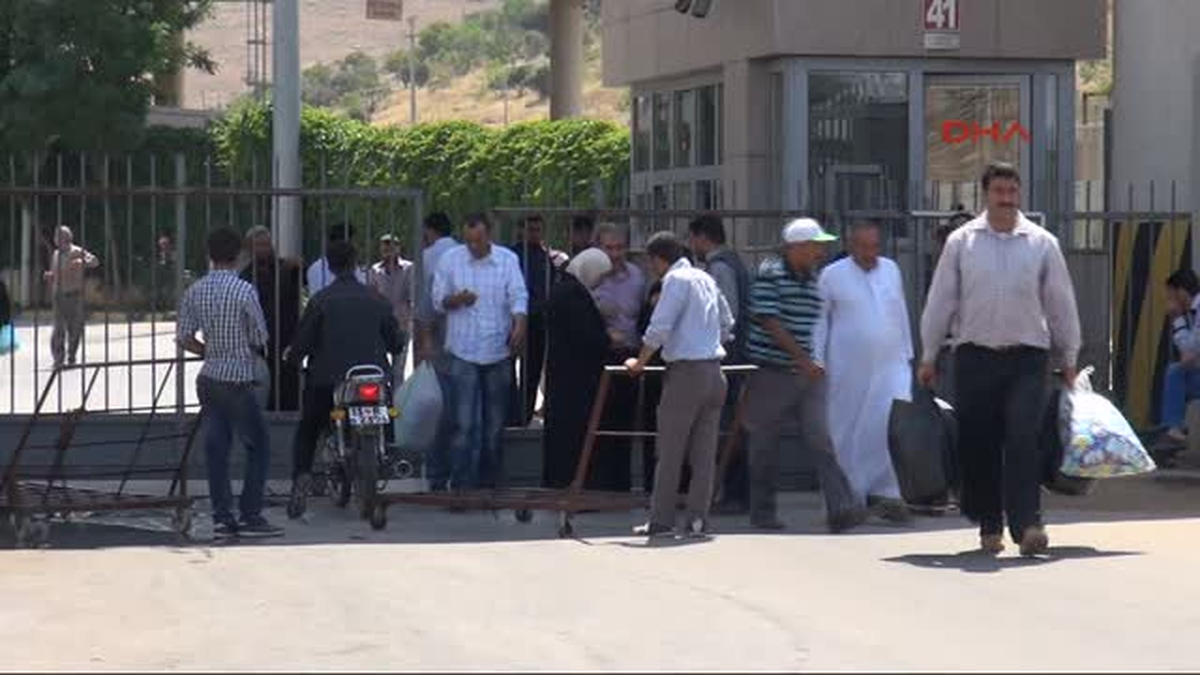 Cilvegözü\'nden 5 Ayda 100 Bin Suriyeli Giriş Yaptı