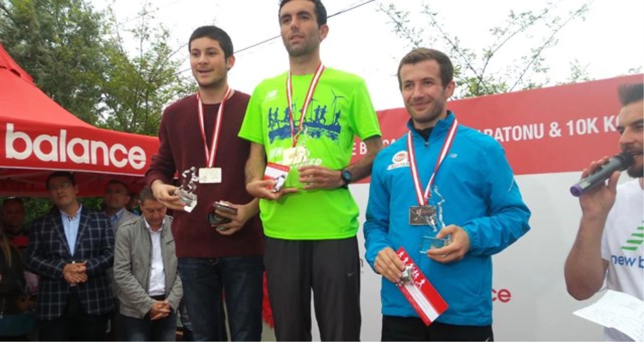 "Eker I Run Team"e 3 madalya da Bozcaada Yarı Maratonu\'ndan