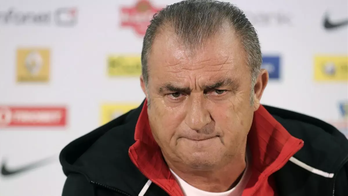 Fatih Terim Çalışma Grubu Toplantısını Ziyaret Etti