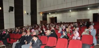 Kadınlara 'Ailede Samimiyet' Anlatıldı