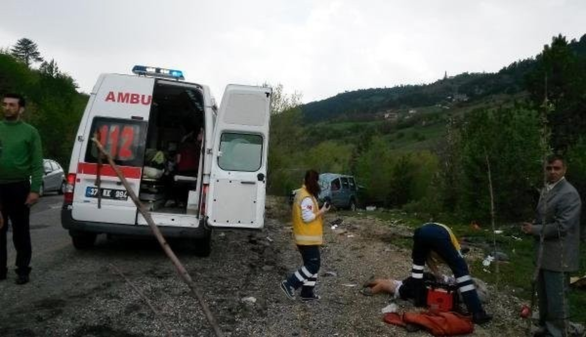 Kastamonu\'da Trafik Kazası: 1 Ölü, 1 Yaralı