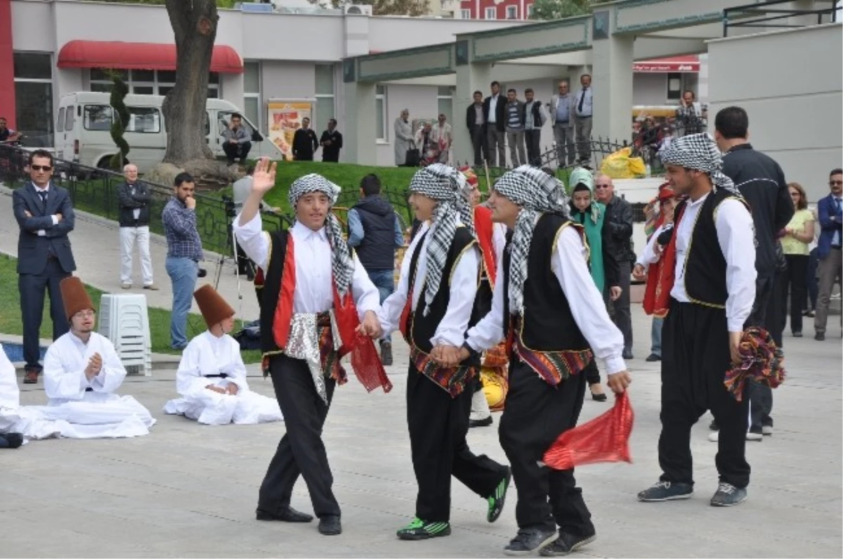 Konya\'da Engelliler Haftası Kutlandı