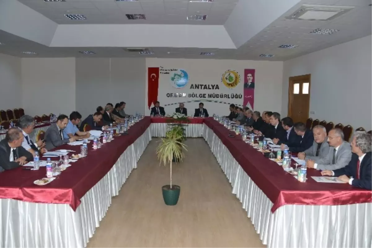 Orman Yangınlarıyla Mücadele Komisyonu Toplantısı Yapıldı