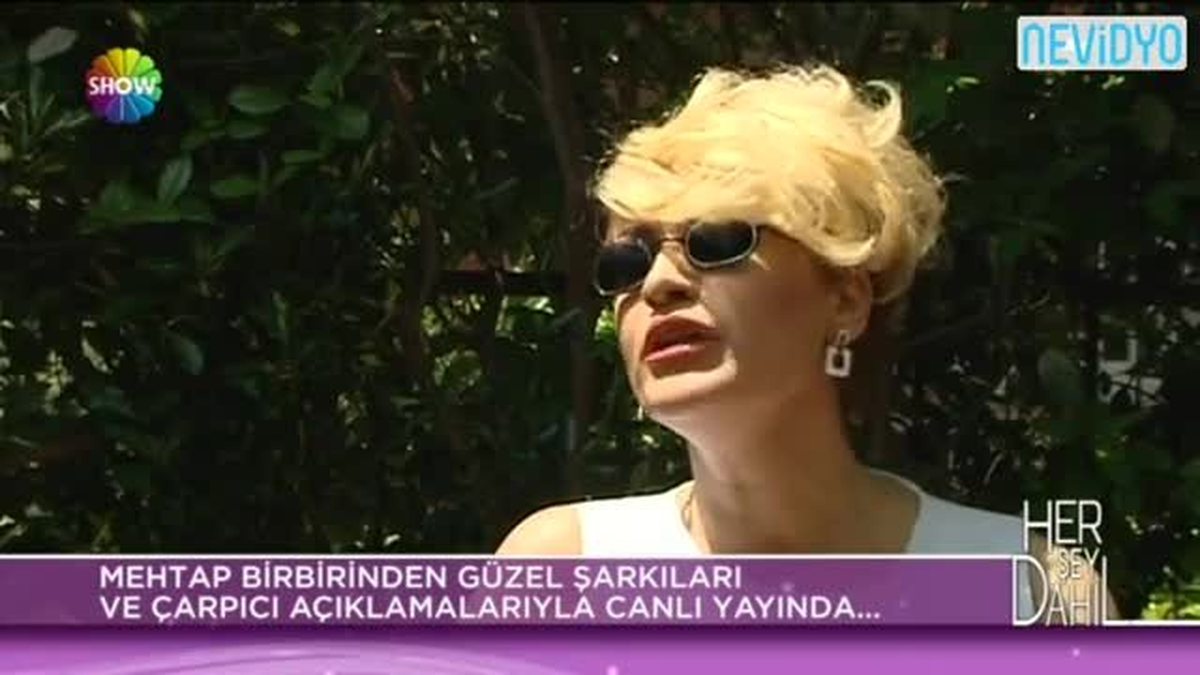 Popstar Mehtap\'tan Bomba Açıklama