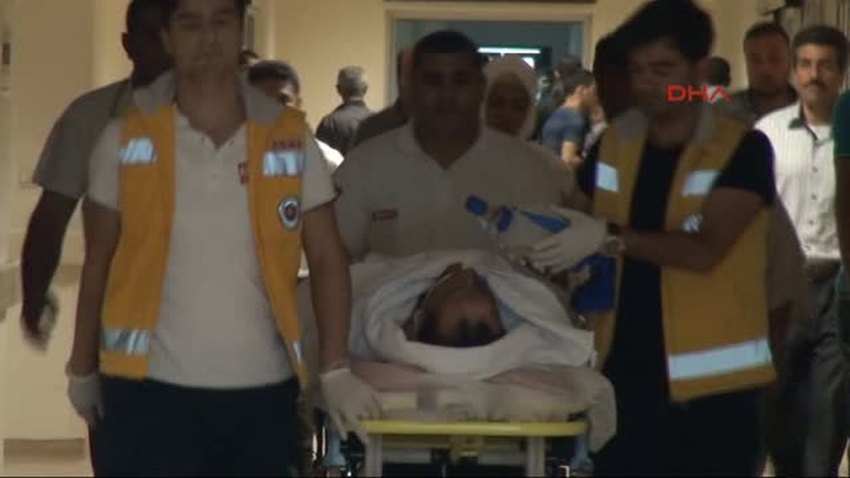 Sıva Yaparken Elektrik Akımına Kapıldı