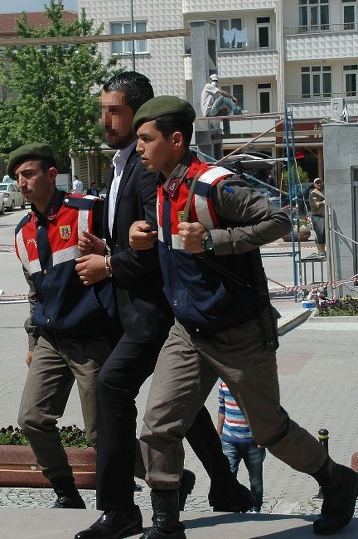 Tartıştığı Kadını Vuran Zanlı Yakalandı