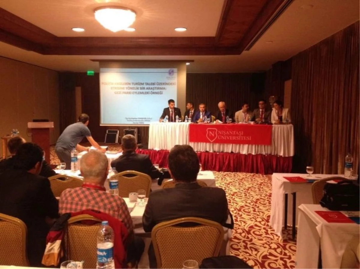 Uluslararası Turizm ve Yönetim Araştırmaları Kongresi Antalya\'da Gerçekleştirildi