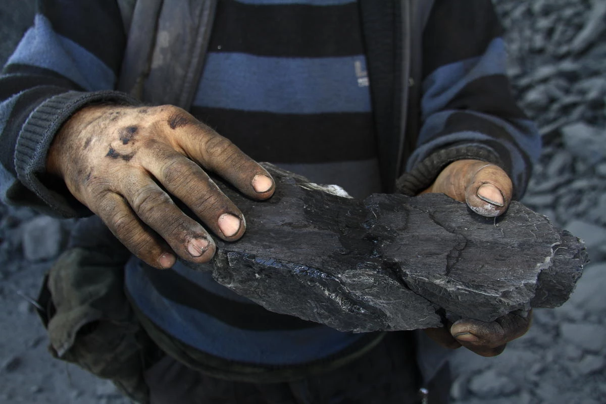 Amasya\'daki Madencilerin Hüzünlü Mesaisi