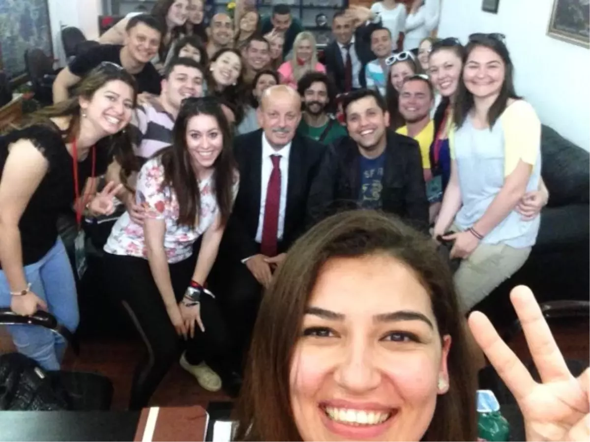 Başkan Sargın\'dan Uluslar Arası Selfie