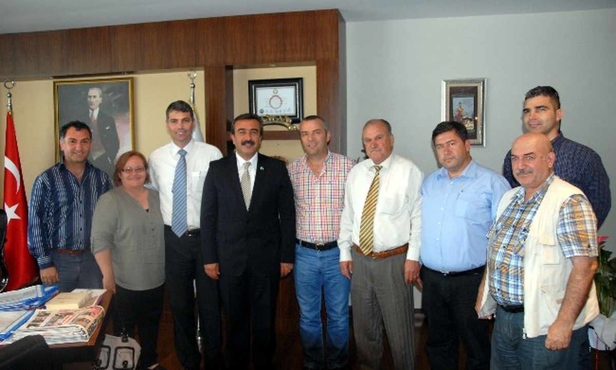 Boşnaklar Çetin\'i Pita Şenliği\'ne Davet Etti