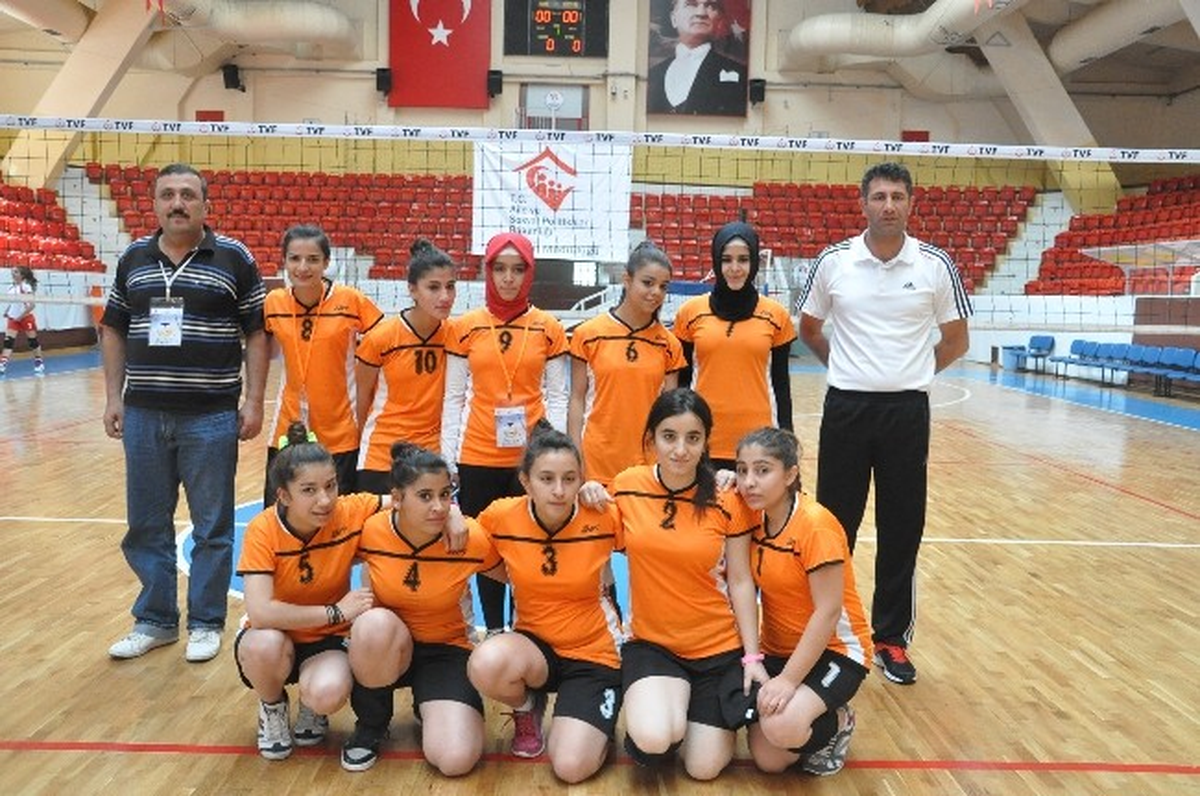 Çhgm Türkiye Voleybol Şampiyonası Yarı Final Birinciliği