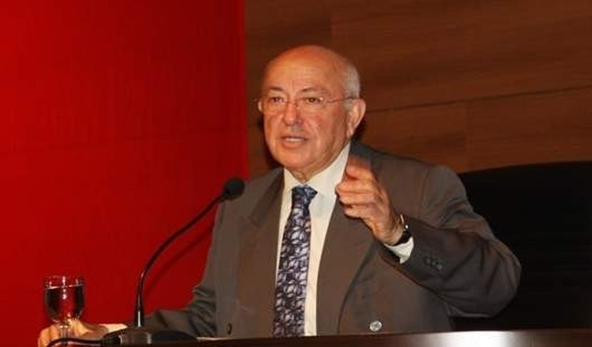 Sabuncuoğlu\'nun Fırçası da Kuvvetliymiş