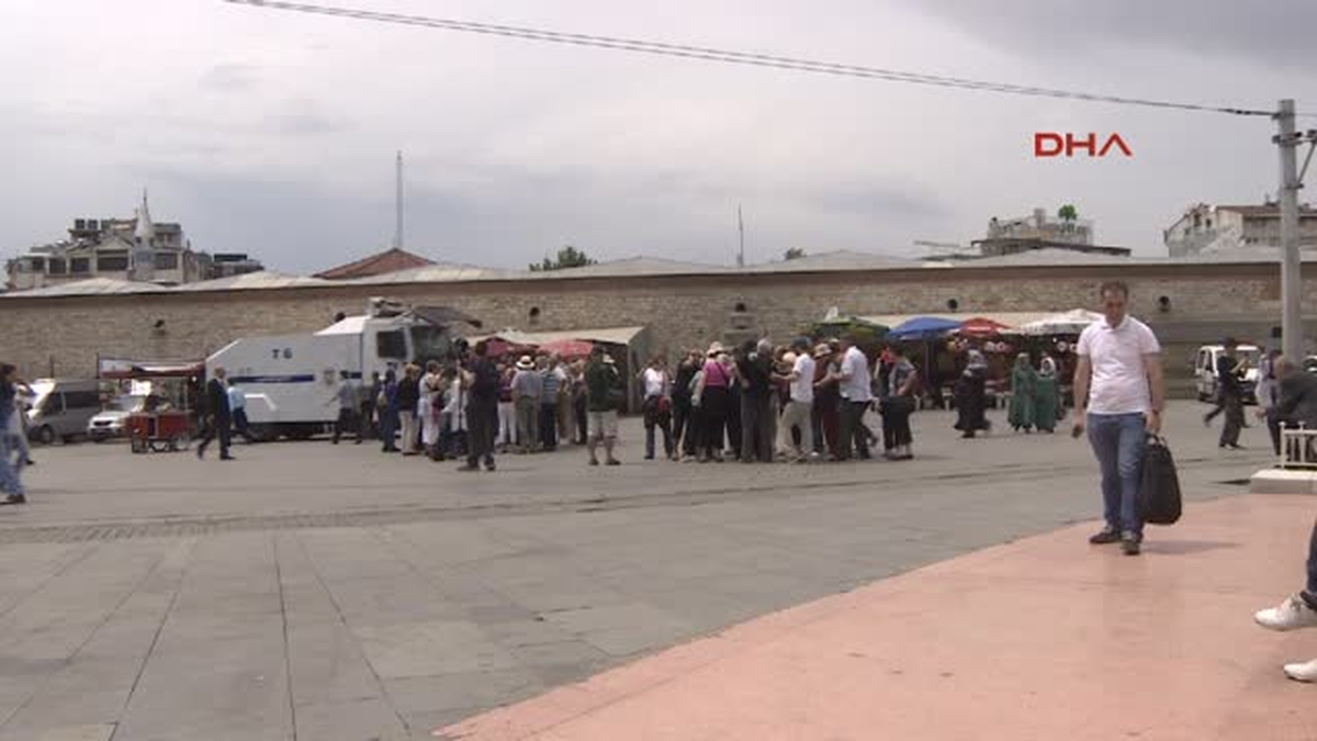 Soma\'da Ölen Madenciler İçin İstanbul\'da Sela Verildi