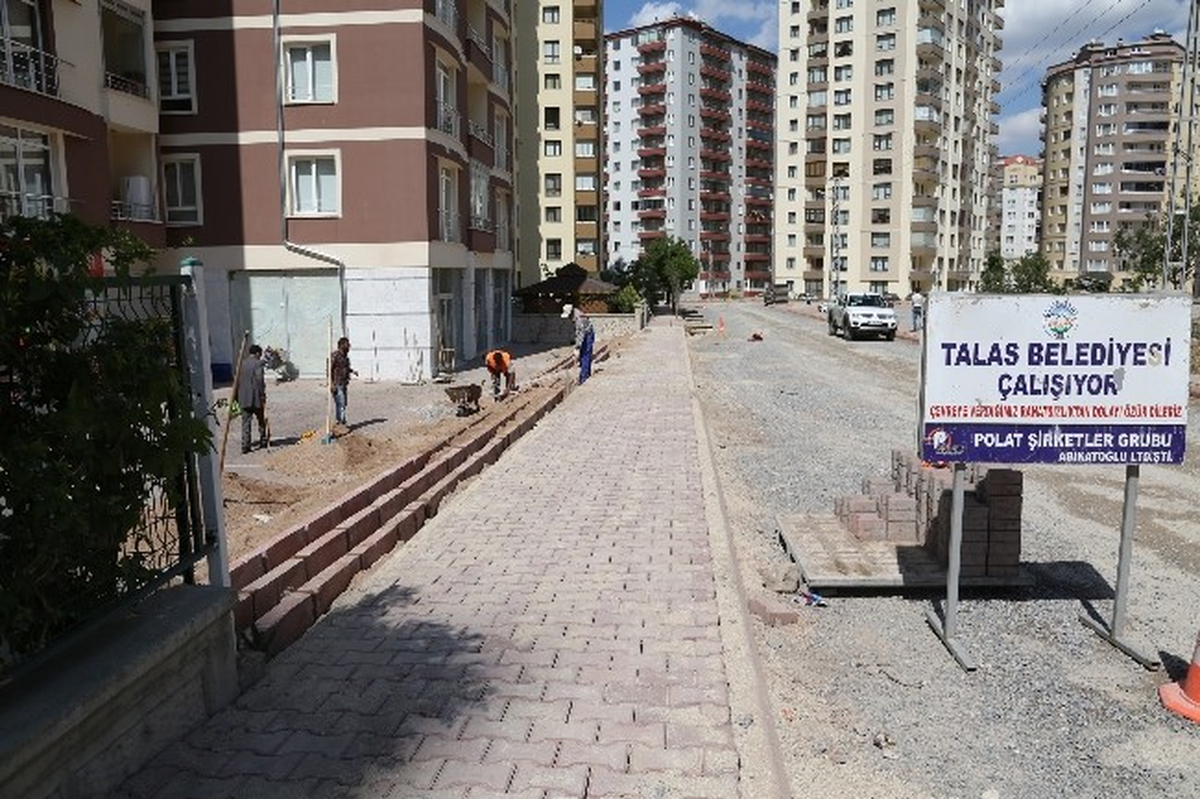Talas\'ta Parke ve Otopark Atağı