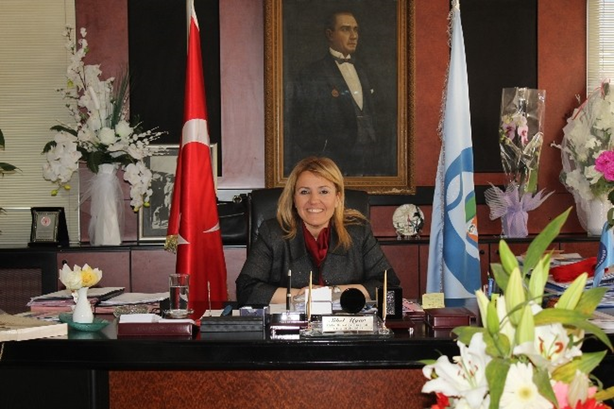 Urla Belediye Başkanı Sibel Uyar\'dan Başsağlığı Mesajı