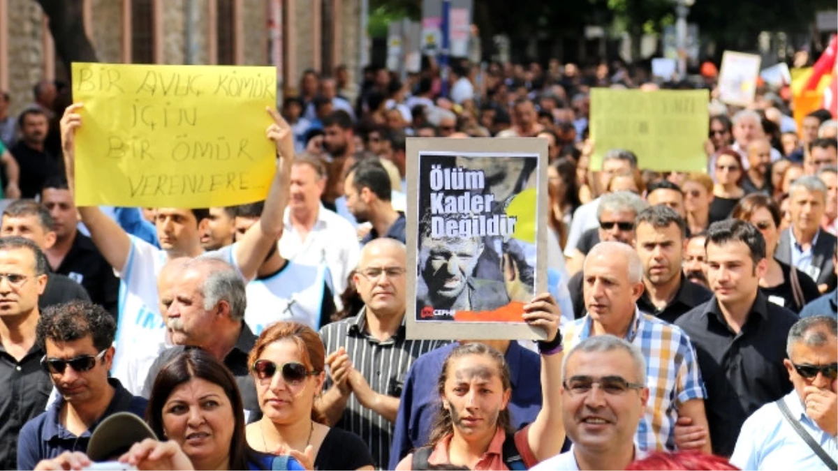 Adana\'da Soma\'daki Maden Faciası Protesto Edildi