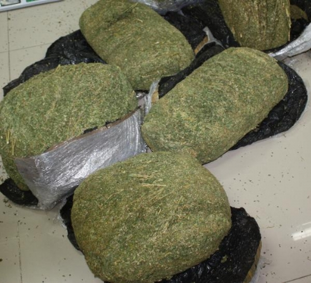 Akaryakıt Tankerinde 1 Ton 552 Kilo Esrar Ele Geçti