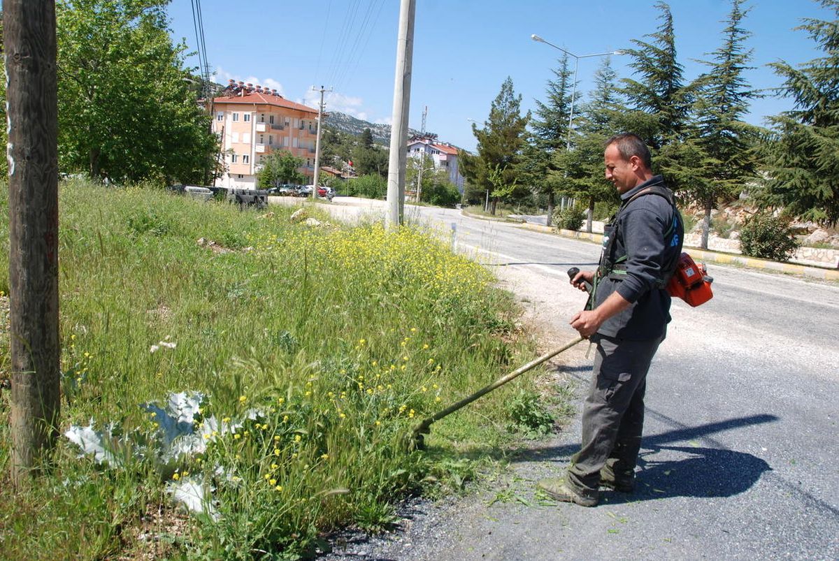 Akseki Belediyesinden Bahar Temizliği