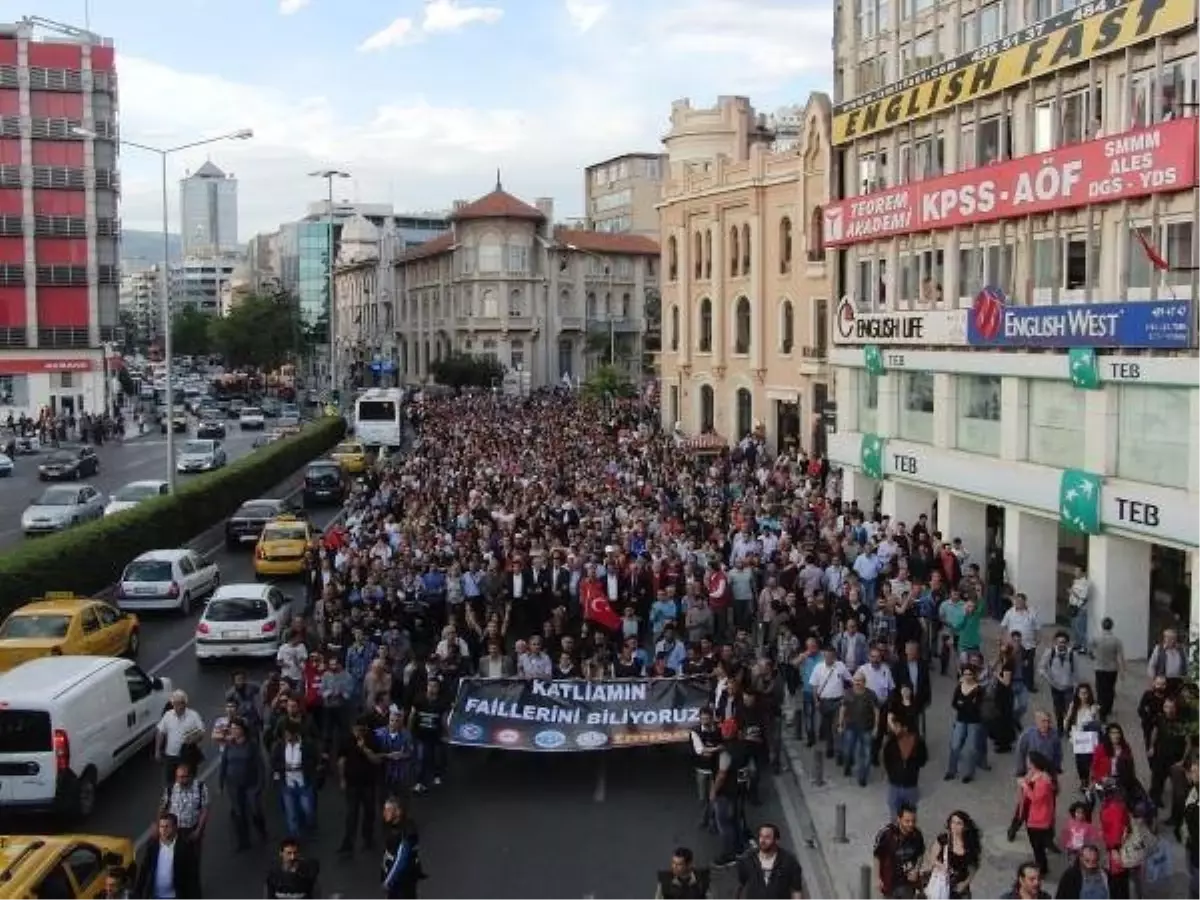 İzmir\'deki Eylemde Disk Başkanı Hastanelik Oldu