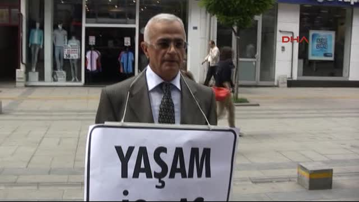 Karabük\'te Tek Kişilik Protesto