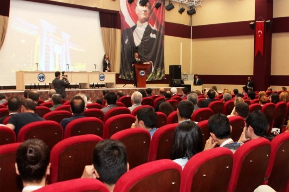 Kmü\'de Spor Bilimleri Öğrenci Kongresi Başladı