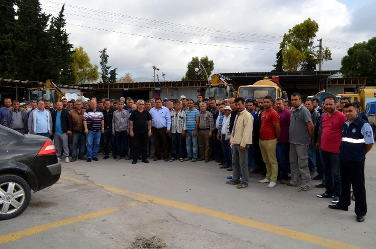 Söke Belediyesi Soma\'daki Acıyı Paylaşıyor