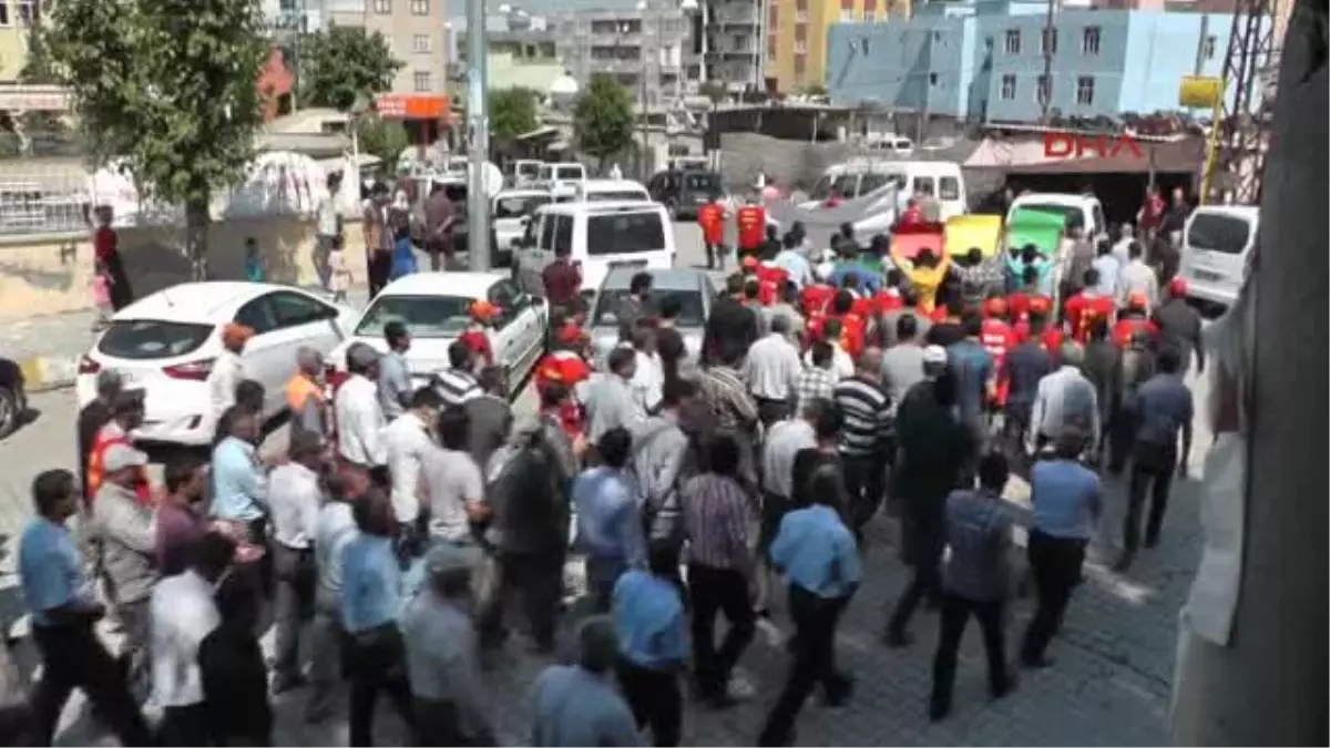 Soma İçin Tunceli ve Şırnak\'ta Protesto Gösterileri