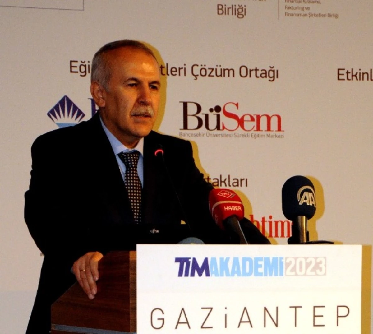 Timakademi2023\' Semineri Gaib\'in Ev Sahipliğinde Gerçekleşti