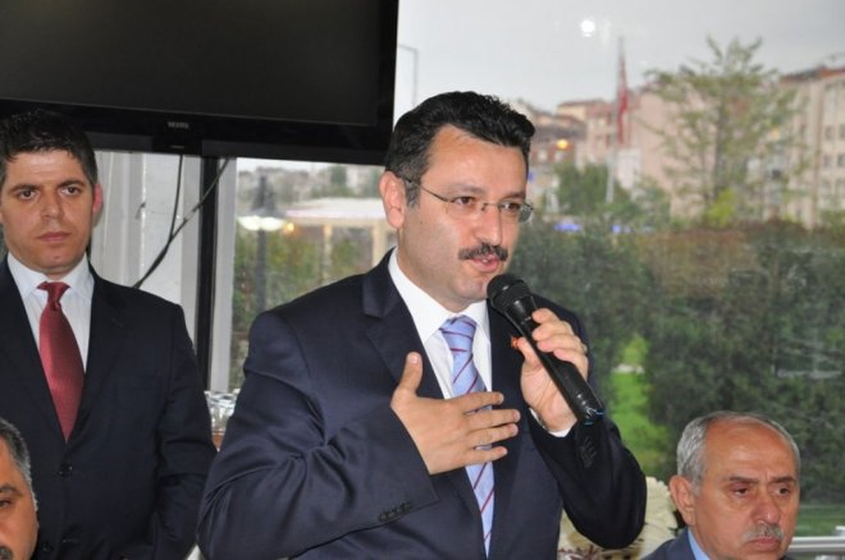 Trabzon\'da Kapanan Beldelerin Hizmet Binaları Devredildi