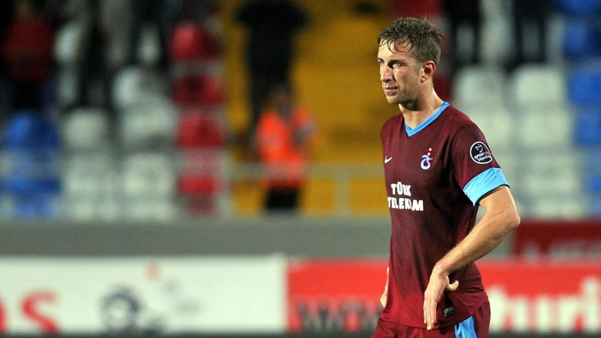 Trabzonsporlu Futbolculardan Janko Avusturya, Bourceanu İse Rumen Milli Takımı\'na Davet Edildi