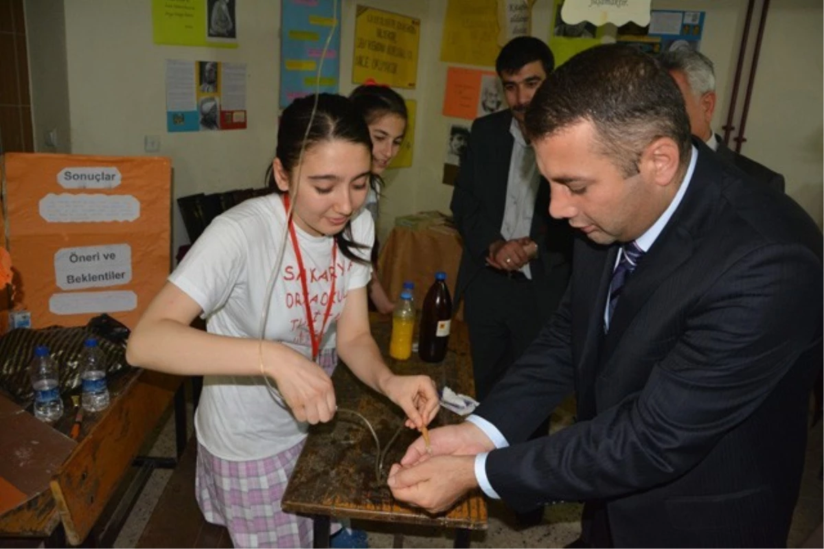 Viranşehir\'de Tübitak Bilim Fuarı Açıldı