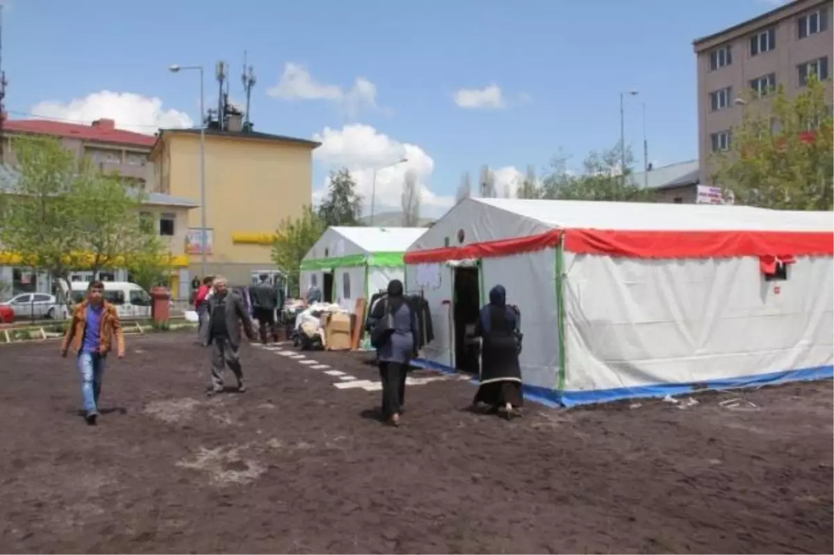 Ardahan Da Fakir Öğrenciler İçin Kermes Açıldı