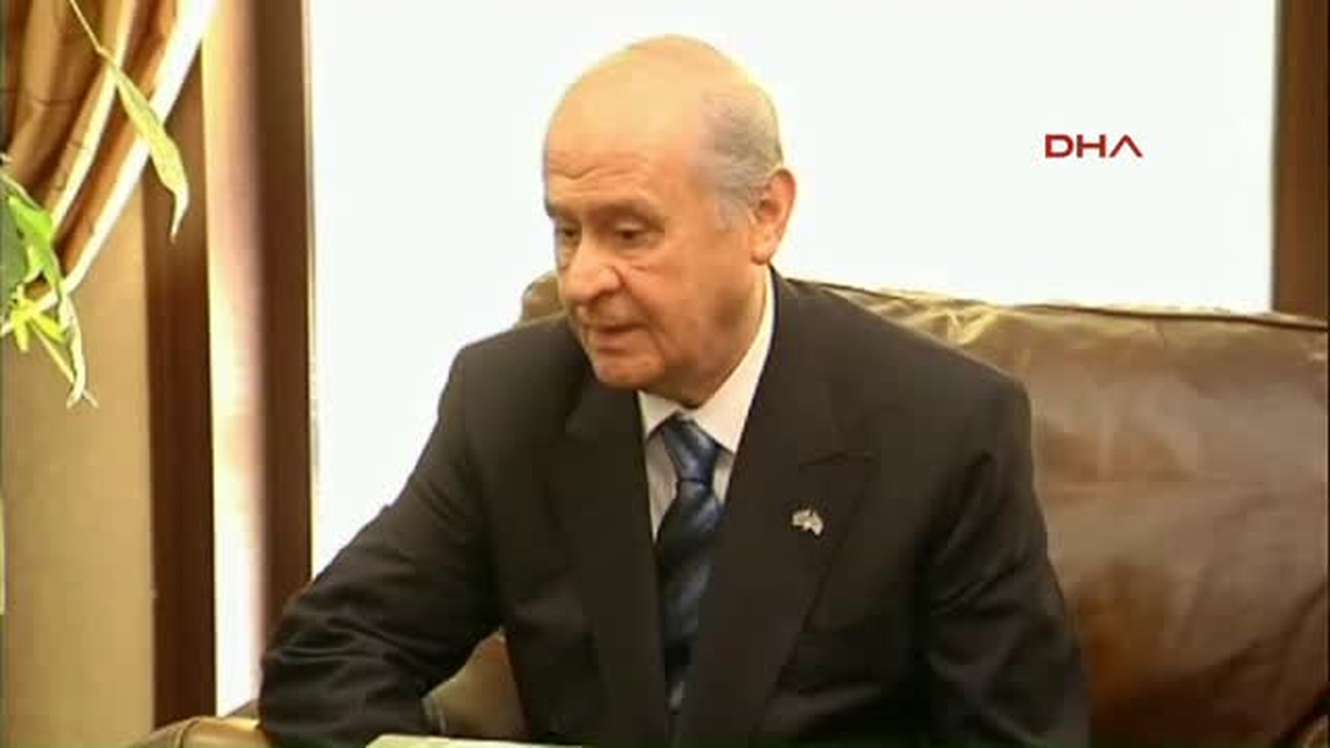 Devlet Bahçeli, Süleyman Demirel\'i Ziyaret Etti