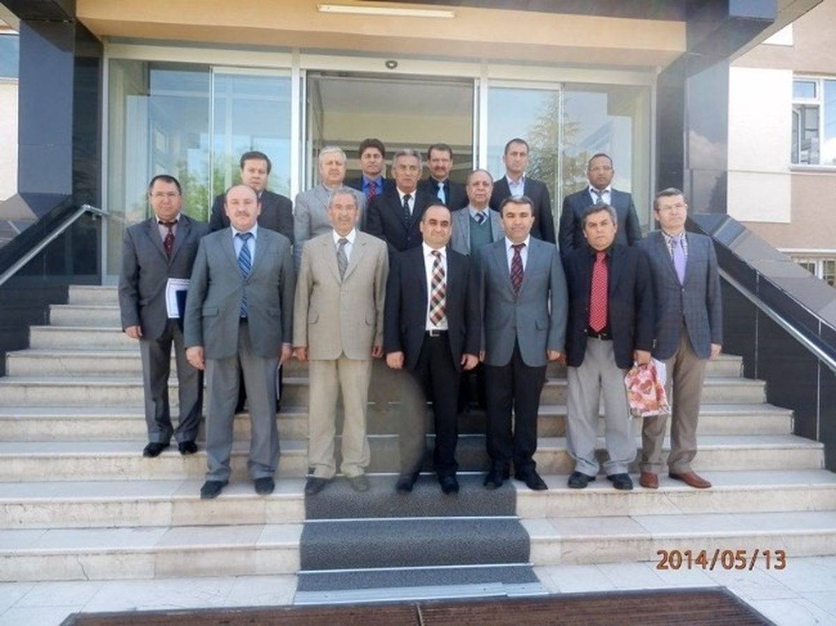 Gediz\'de "Toplam Kalite Yönetimi" Uygulamasında Dereceye Giren Okullar Ödüllendirildi