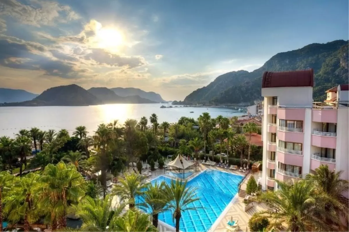 Marmaris\'te Hotel Aquya "Tripadvisor Travellers Choice 2014" Ödülü