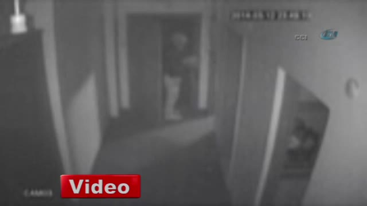 Önce Kameraya Sonra Polise Yakalandılar