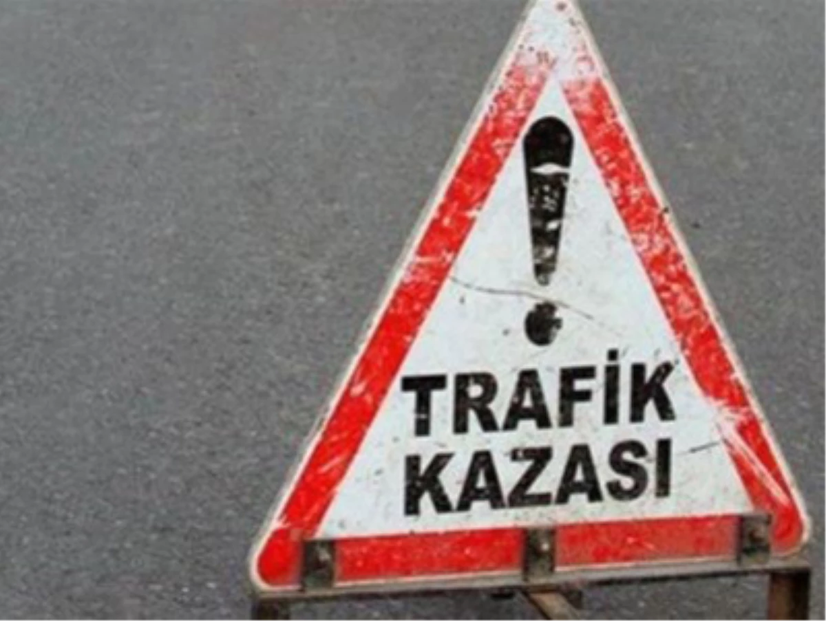 Tokat\'ta Trafik Kazası: 4 Yaralı