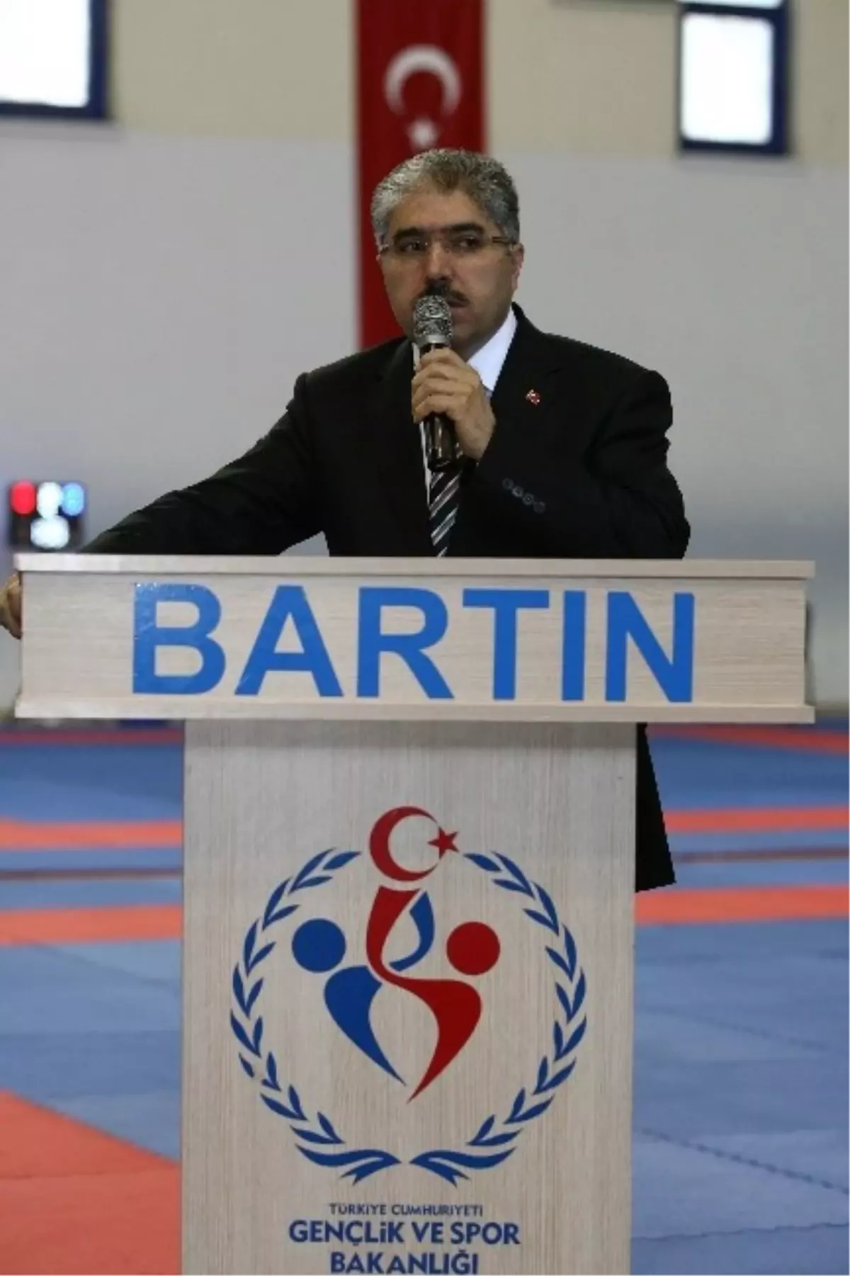 Türkiye Kulüplerarası Karate Şampiyonası Bartın\'da Başladı