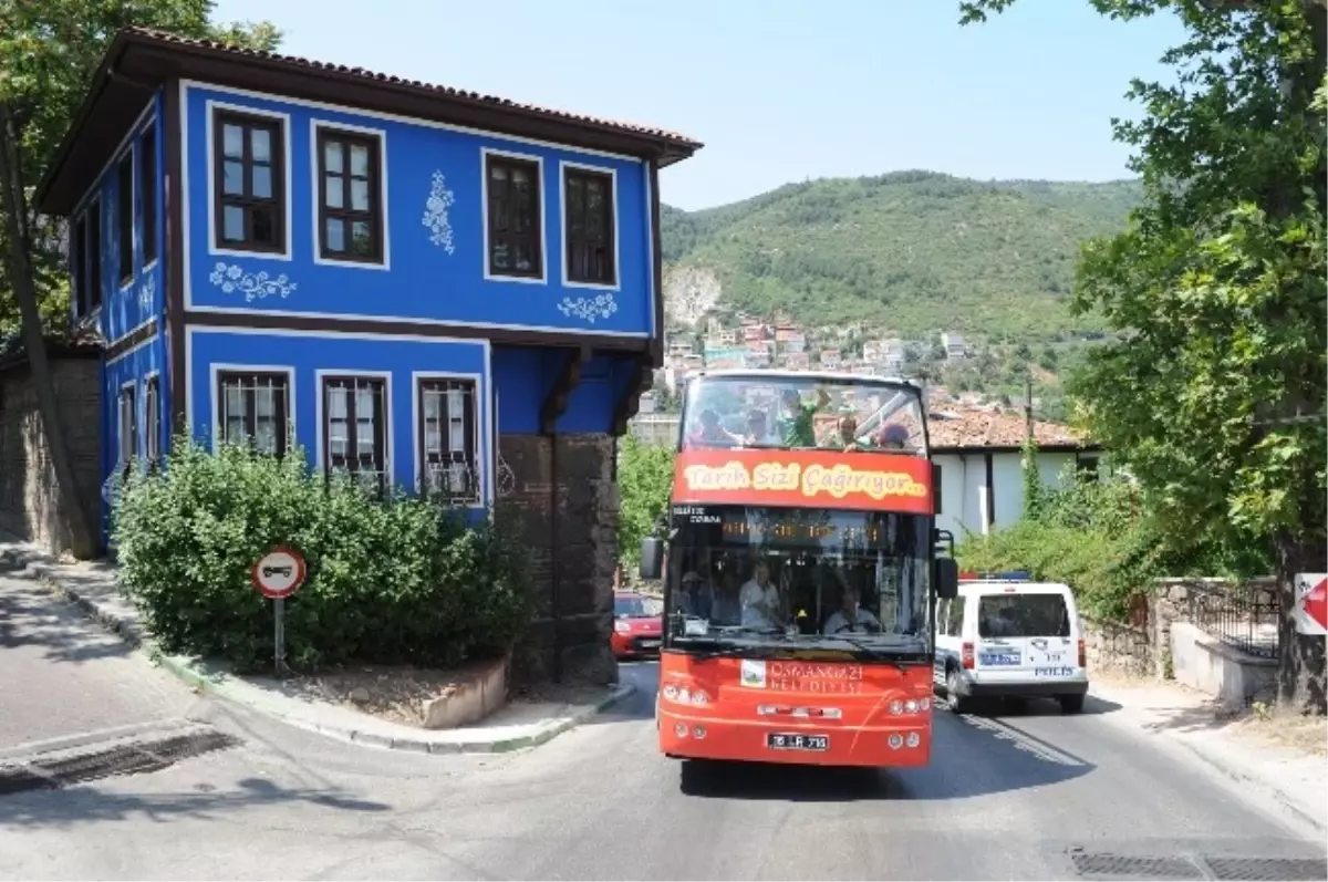 Çift Katlı Tur Otobüsü 25 Bin Kişiye Bursa\'yı Gezdirdi